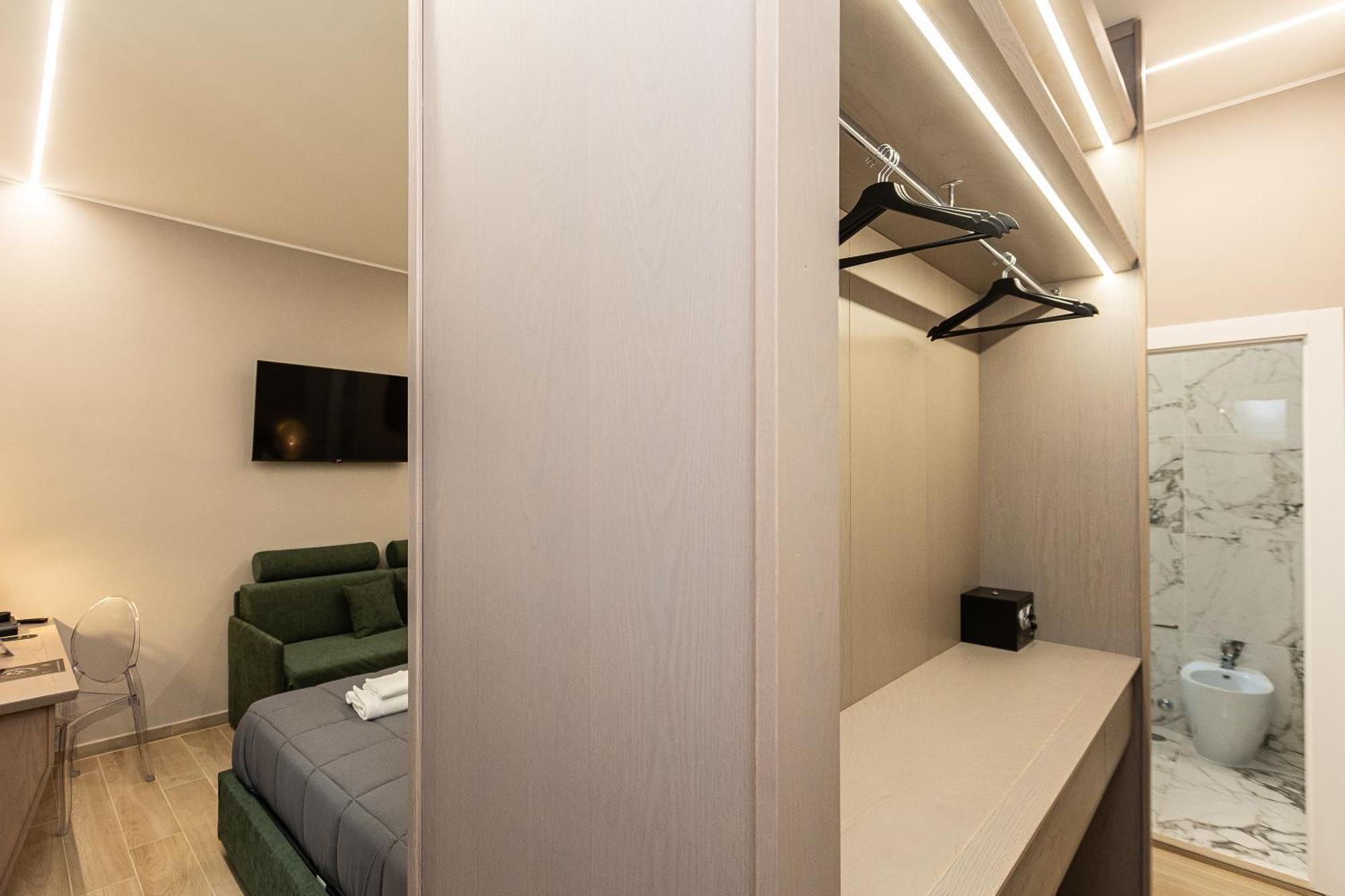 Iron Luxury Rooms Rome Buitenkant foto